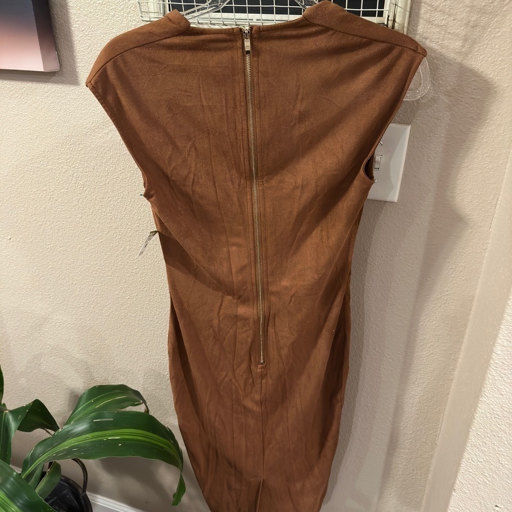 Privy Brown Dress - Picture 3 of 5